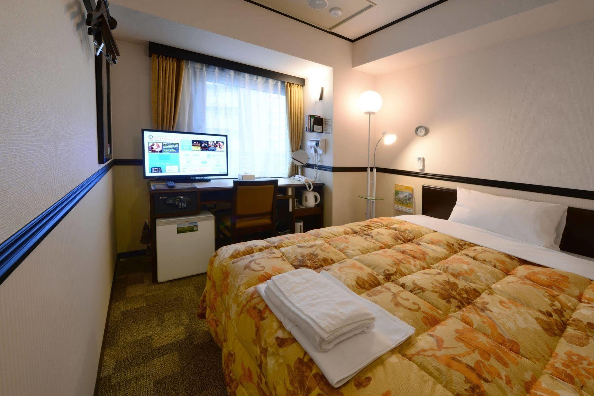 Toyoko Inn Shonan Hiratsuka Eki Kita Guchi No 2 Екстер'єр фото
